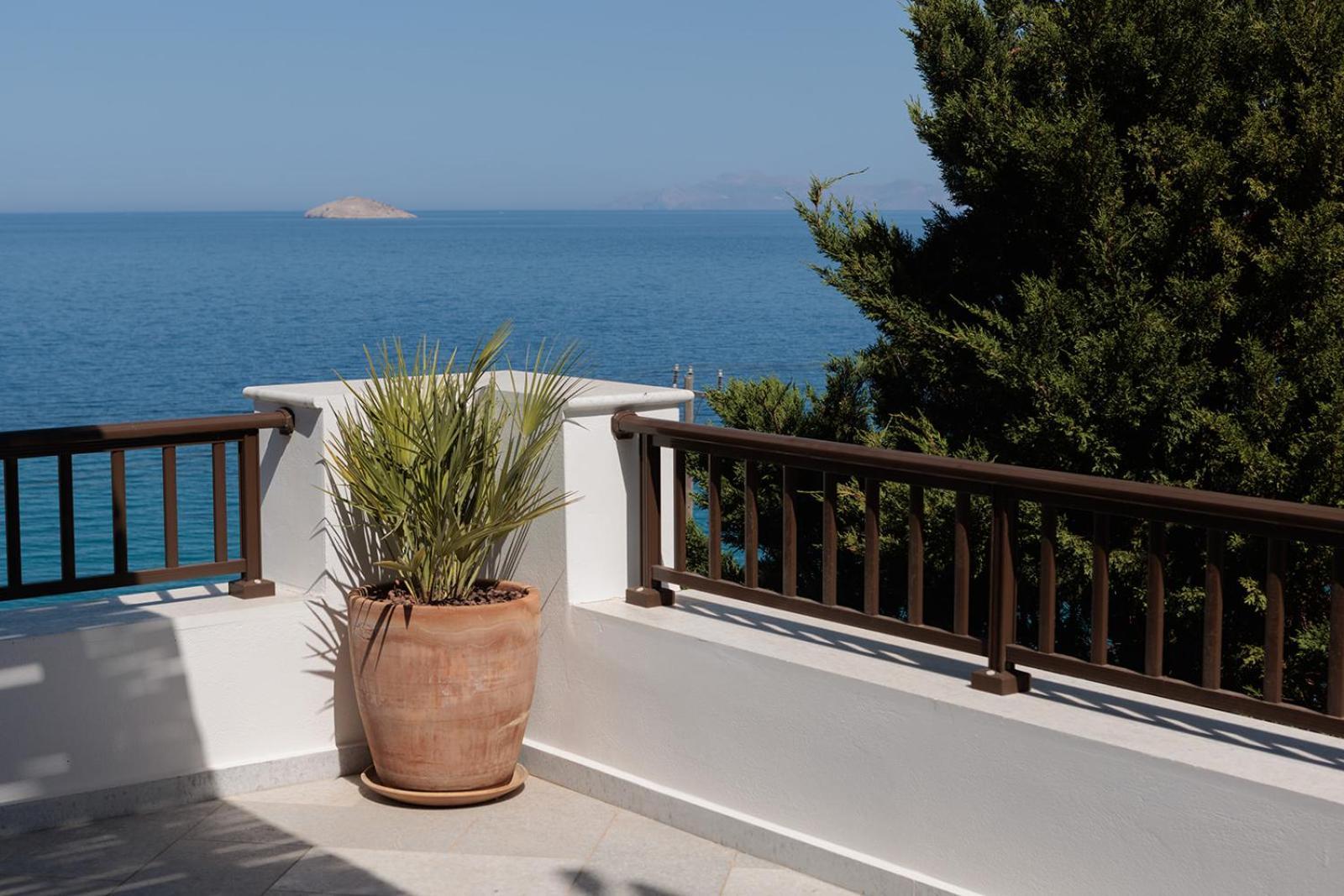 Evdokia - Luxury Olive Yard Apartment With Aegean View Moutsoúna エクステリア 写真